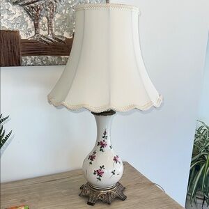 Mid Century Milk Glass Lamp. Floral Rose Design. Scalloped shade included